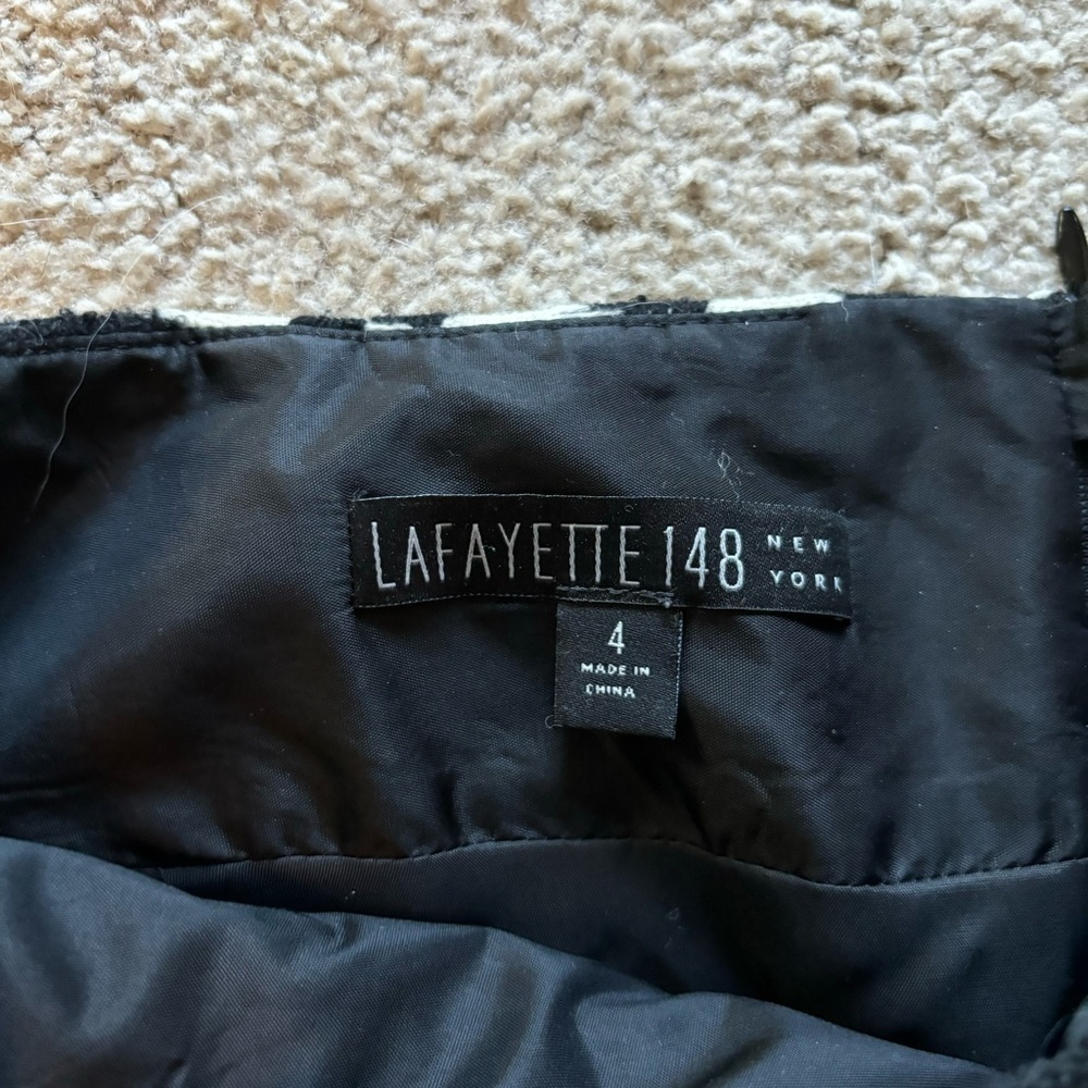 Lafayette 148 Houndstooth Pencil Skirt - size 4ββ - Picture 2 of 5